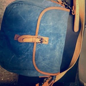 🎉🎊TODAY ONLY 🎉🎊 LLBean waxed canvas purse